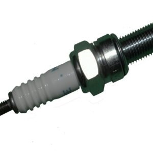 BUJIA CR9E (NGK) (RESISTENCIA) - PARA ROCKETMAN250 - TORNADO250 - ALPINA300 - VX250 - VORTX300 - AVENGER150 - PULSAR180 - FZ16 - FZ2.0 - R15 - CARGO150 - NAVI110 - BWS125 - NK250 - NK300