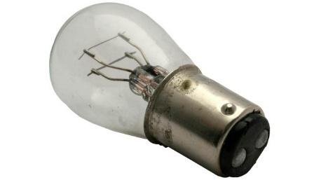 FOCO FRENO G51 BLANCO 12V PIEZA